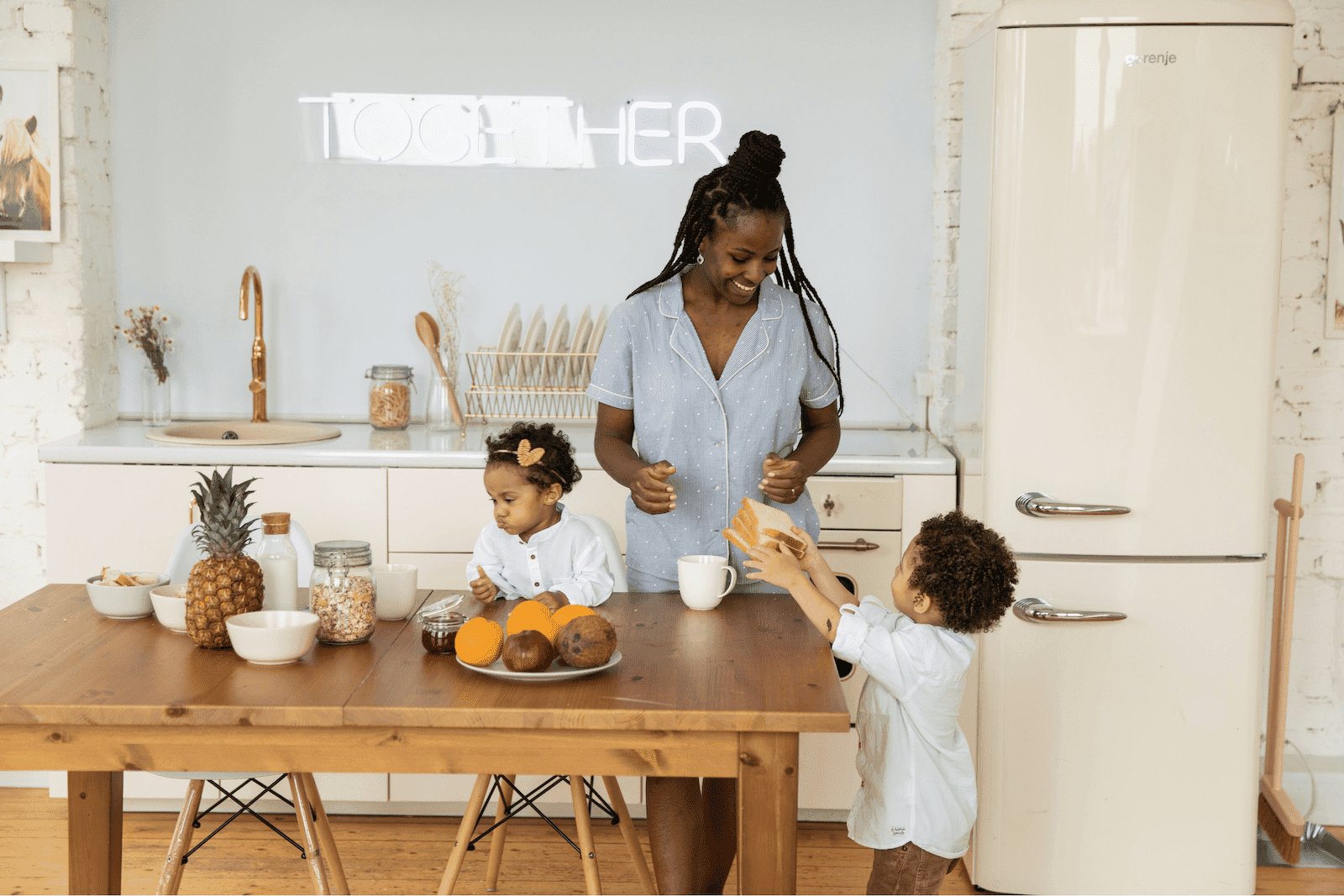 Time-Saving Tips for Moms - How to Simplify Your Days and Reduce Stress